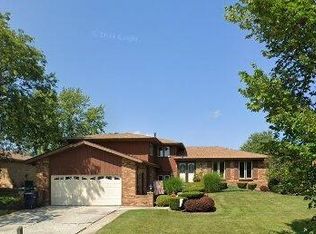 14132 Yorktown Dr, Orland Park, IL 60462