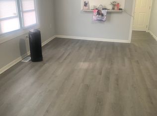 1211 W 18th St, Muncie, IN 47302