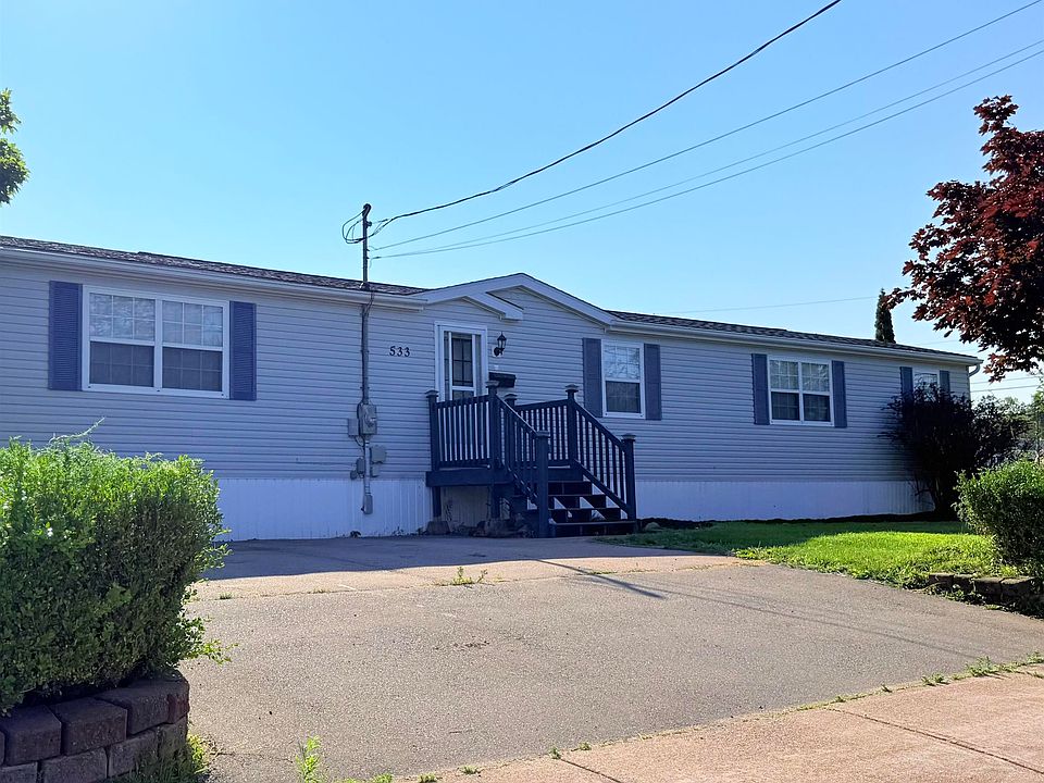 1st image of 533 Young St