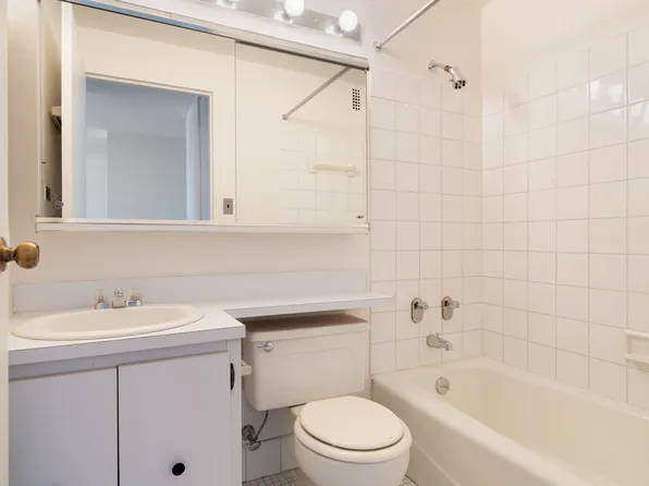 340 East 93rd Street image 6 of 11