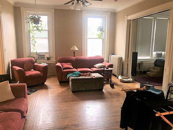 2nd image of 3493 Brookline Ave
