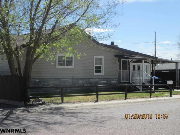 1210 6th St, Gering, NE 69341