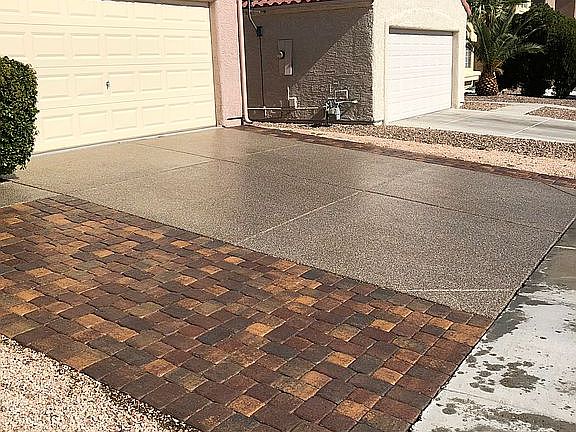 5th image of 3328 Canyon Lake Dr
