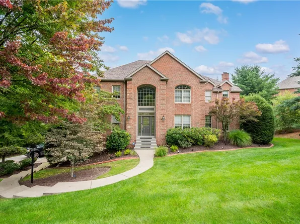 301 Bunker Hill Dr, McMurray, PA 15317