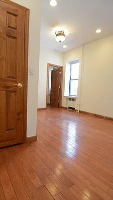 Rented by City Connections Realty | media 17