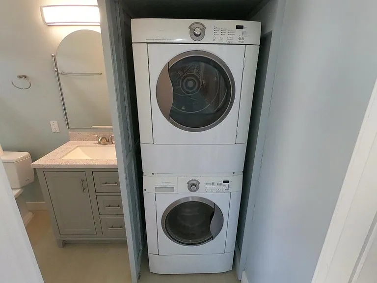 2553 N Lincoln St #2553 — Photo 6