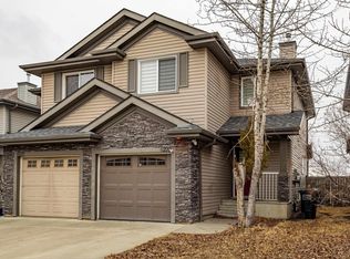 6220 1a Ave SW, Edmonton, AB T6X0C1