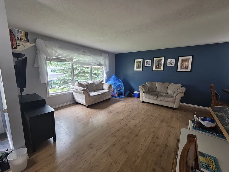 88 Arlington Dr — Photo 20