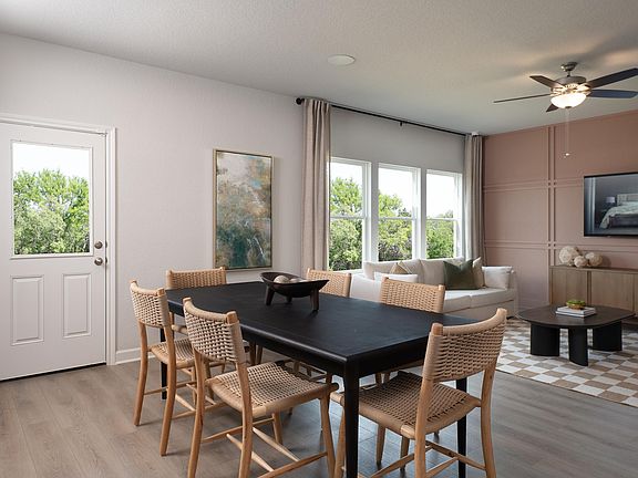 Hennersby Hollow - Wyatt Interior Image 5