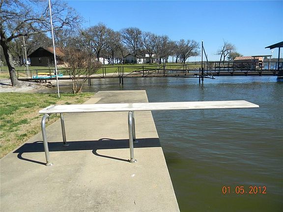 3rd image of 223 County Road 596