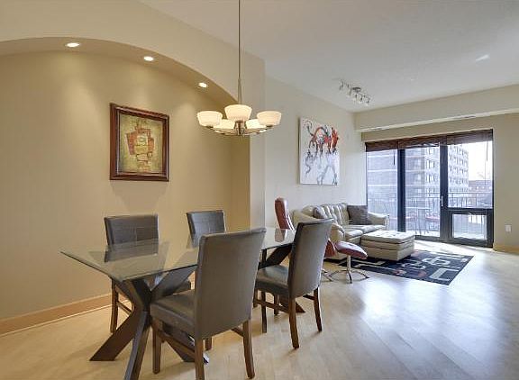 4th image of 500 E Grant St APT 305