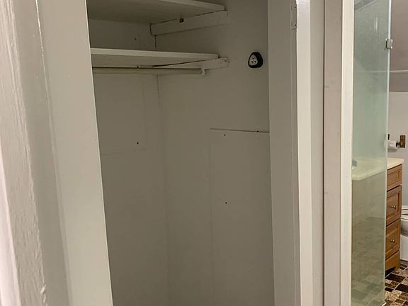 4th image of 119 E Main St Floor 2A-2