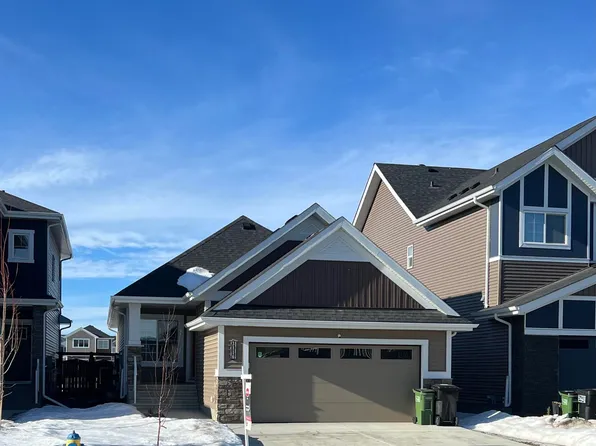 3116 167th St SW, Edmonton, AB T6W 4R2