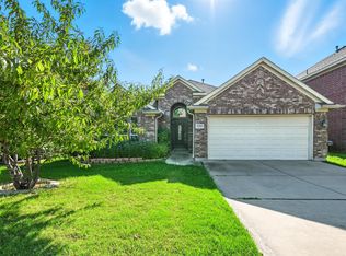 9209 Friendswood Dr, Fort Worth, TX 76123