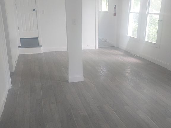 2nd image of 267 Berlin Rd