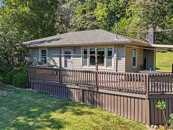 2nd image of 503 Spitz Dr