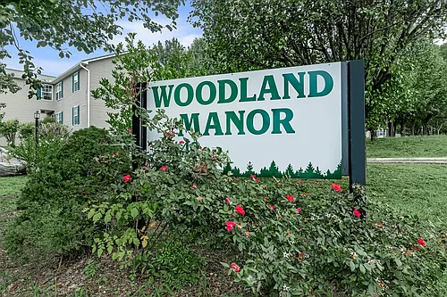Woodland Manor Photo 1