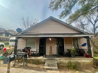 1815 14th Ave, Meridian, MS 39301