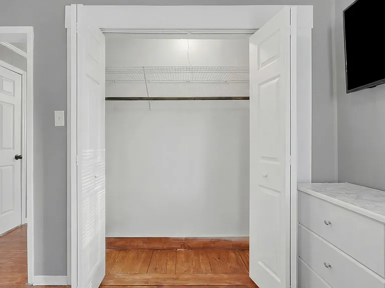 3703 Redding Rd — Photo 12