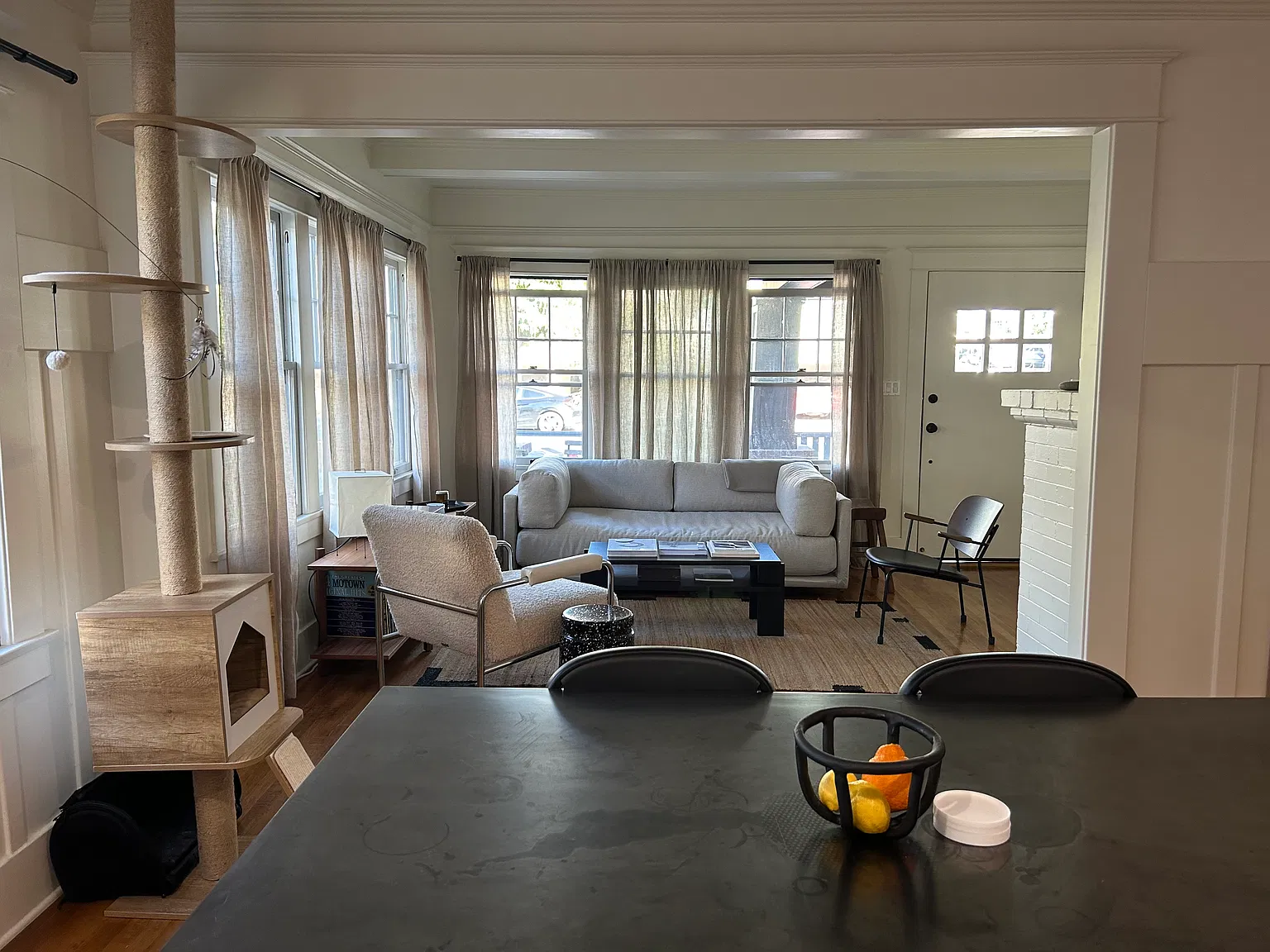 2 bed, 1.5 bath, 915 sqft, $3,250 — Photo 4
