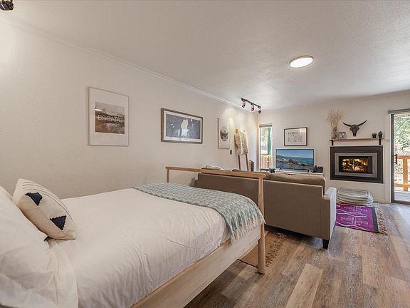 5th image of 1300 Regency Way #26