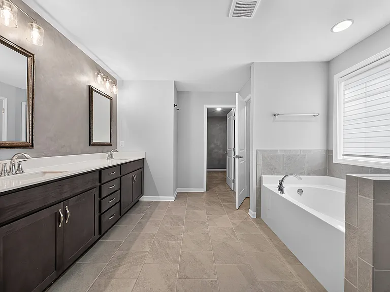 63 Lee Road 2234 — Photo 33