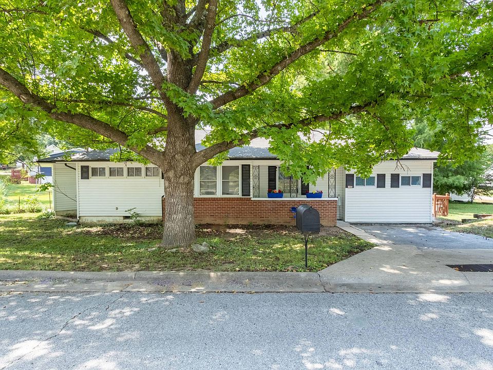 1st image of 523 Parnell Drive