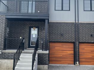 208 Prince William Way, Barrie, ON L4N 0H7