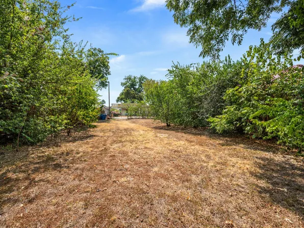 1906 E 2nd St, Austin, TX 78702