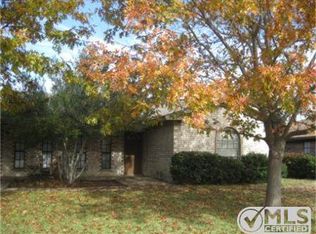 1115 Highbush Dr, Benbrook, TX 76126