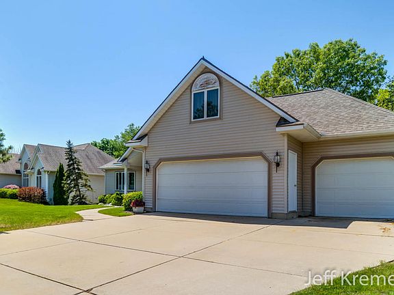 4th image of 5511 Fieldstone Dr SW