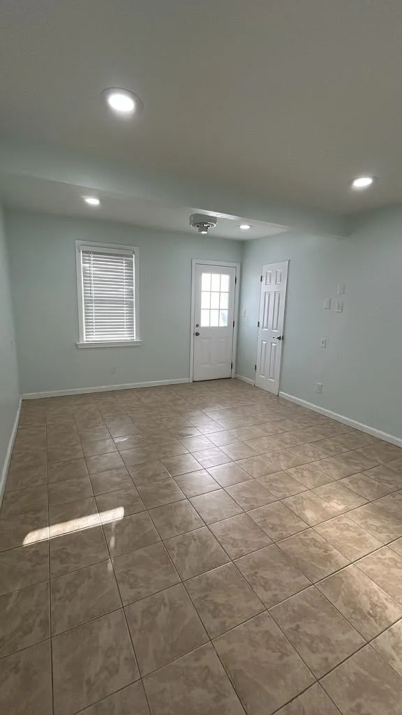 1 bed, $2,500 — Photo 4