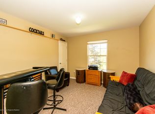 565 Nautilus Dr, Manahawkin, NJ 08050