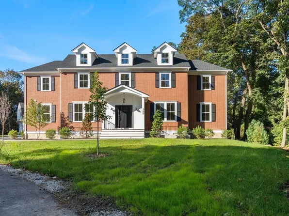 365 Worcester St, Wellesley, MA 02481