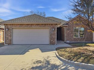 11216 Arbor Lake Dr, Oklahoma City, OK 73170