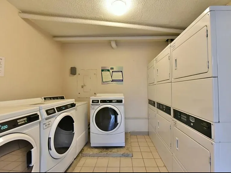 2285 Peachtree Rd NE #1200 — Photo 27