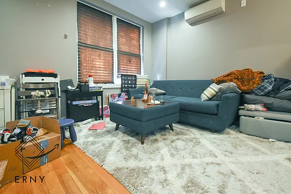 Rented by ERNY LLC | media 11