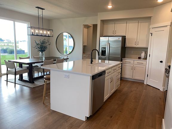 3rd image of 3369 W Pagoda Grove Cir #321