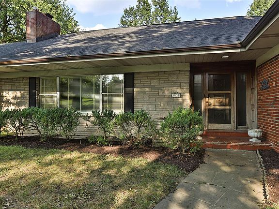 2nd image of 9038 Monmouth Dr