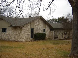 706 Ridge Crest Dr, Round Rock, TX 78664