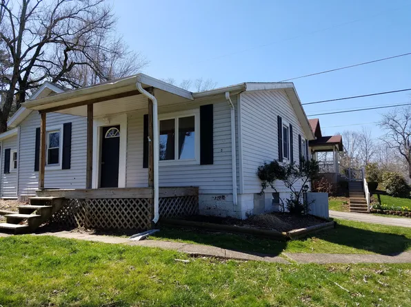 1021 N 8th St, Cambridge, OH 43725