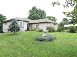 30 Riverside Dr, Jamestown, KY 42629