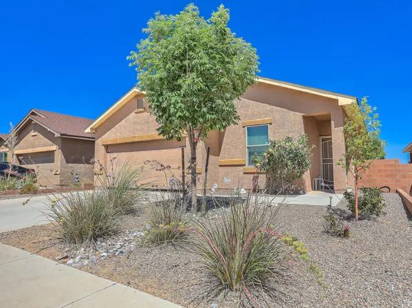2204 San Leon St SW, Albuquerque, NM 87121