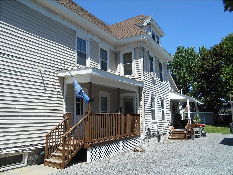 2nd image of 79 Cottage St APT 2