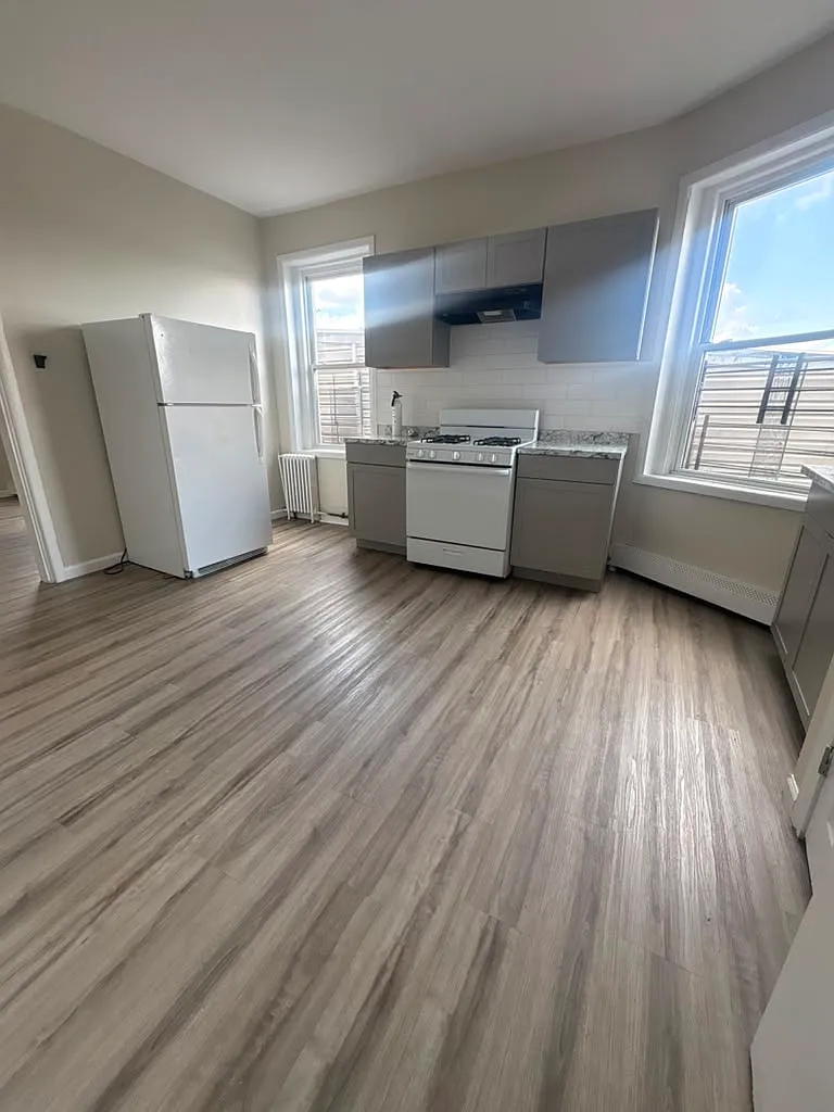 1 bed, $1,450 — Photo 2
