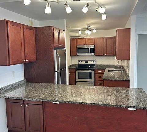 2nd image of 1625 SE 10th Ave APT 703