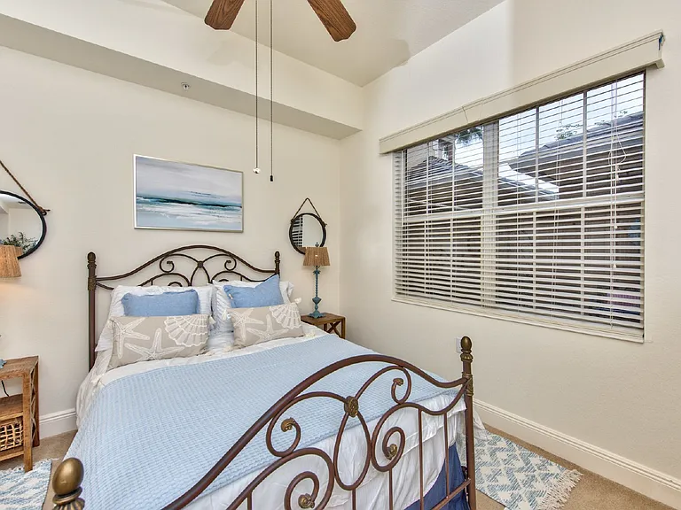 9242 Tesoro Ln #102 — Photo 16