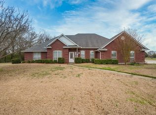 124 Christopher Dr, Cooper, TX 75432