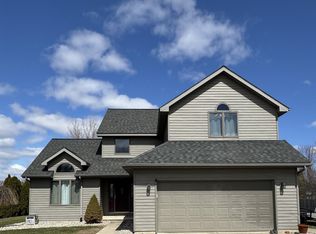 6870 Pierce Rd, Freeland, MI 48623