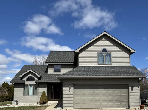 6870 Pierce Rd, Freeland, MI 48623
